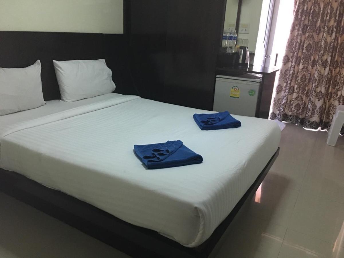 Blueskyhouse Patong Hotel ภายนอก รูปภาพ