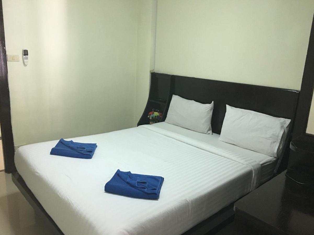 Blueskyhouse Patong Hotel ภายนอก รูปภาพ