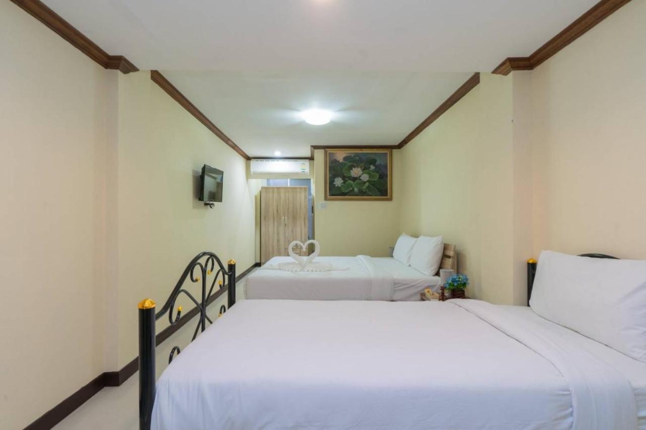 Blueskyhouse Patong Hotel ภายนอก รูปภาพ