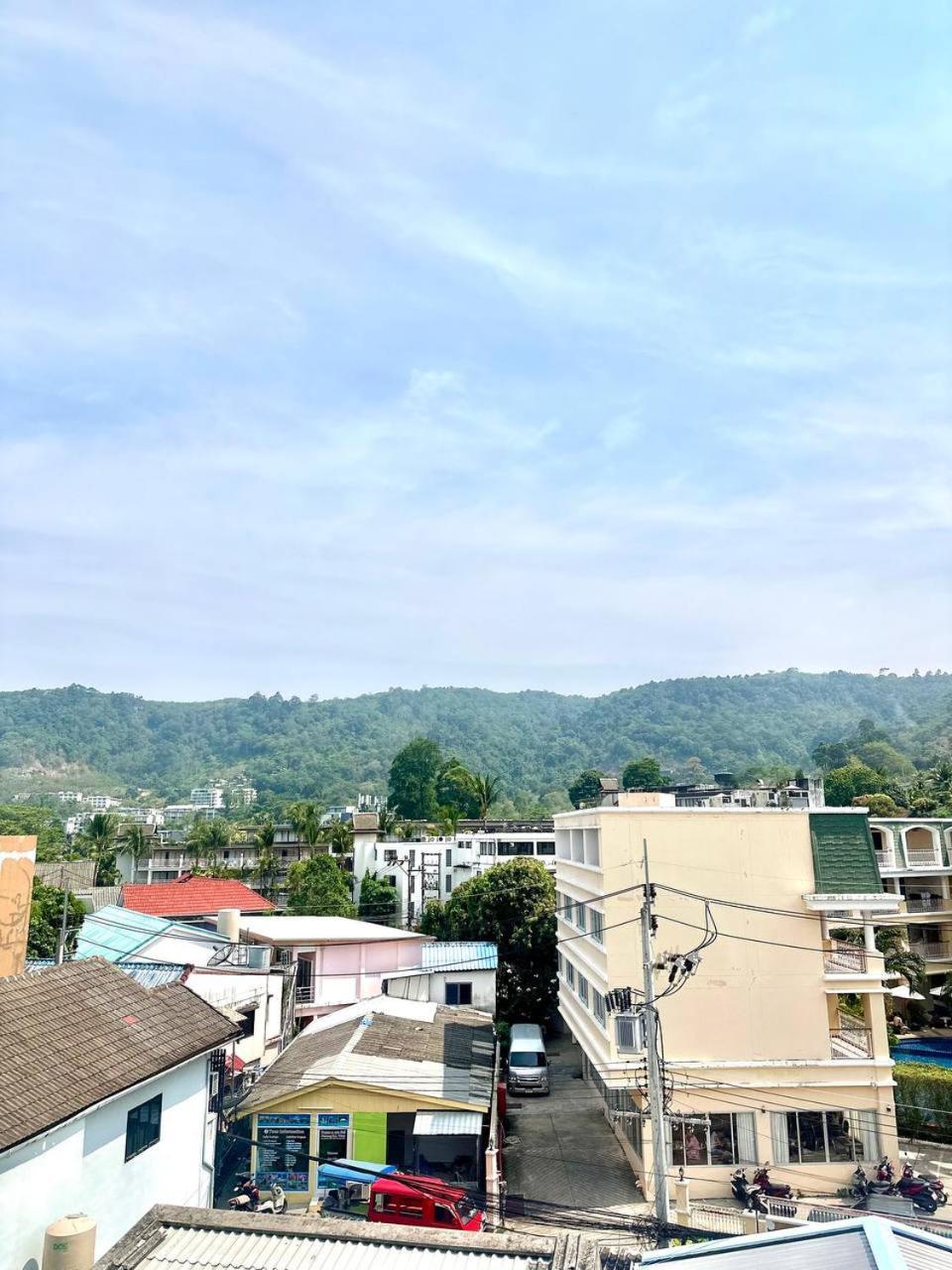 Blueskyhouse Patong Hotel ภายนอก รูปภาพ