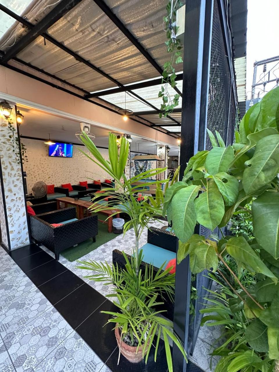 Blueskyhouse Patong Hotel ภายนอก รูปภาพ